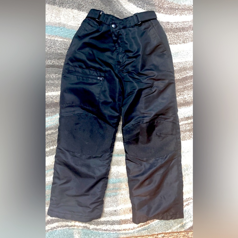 Boys size M (7-8) Swiss Tech Black Snowpants